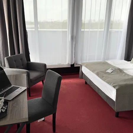 Hotel Aviva-3